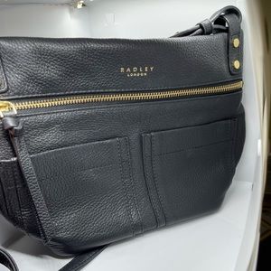 Radley London Crossbody
